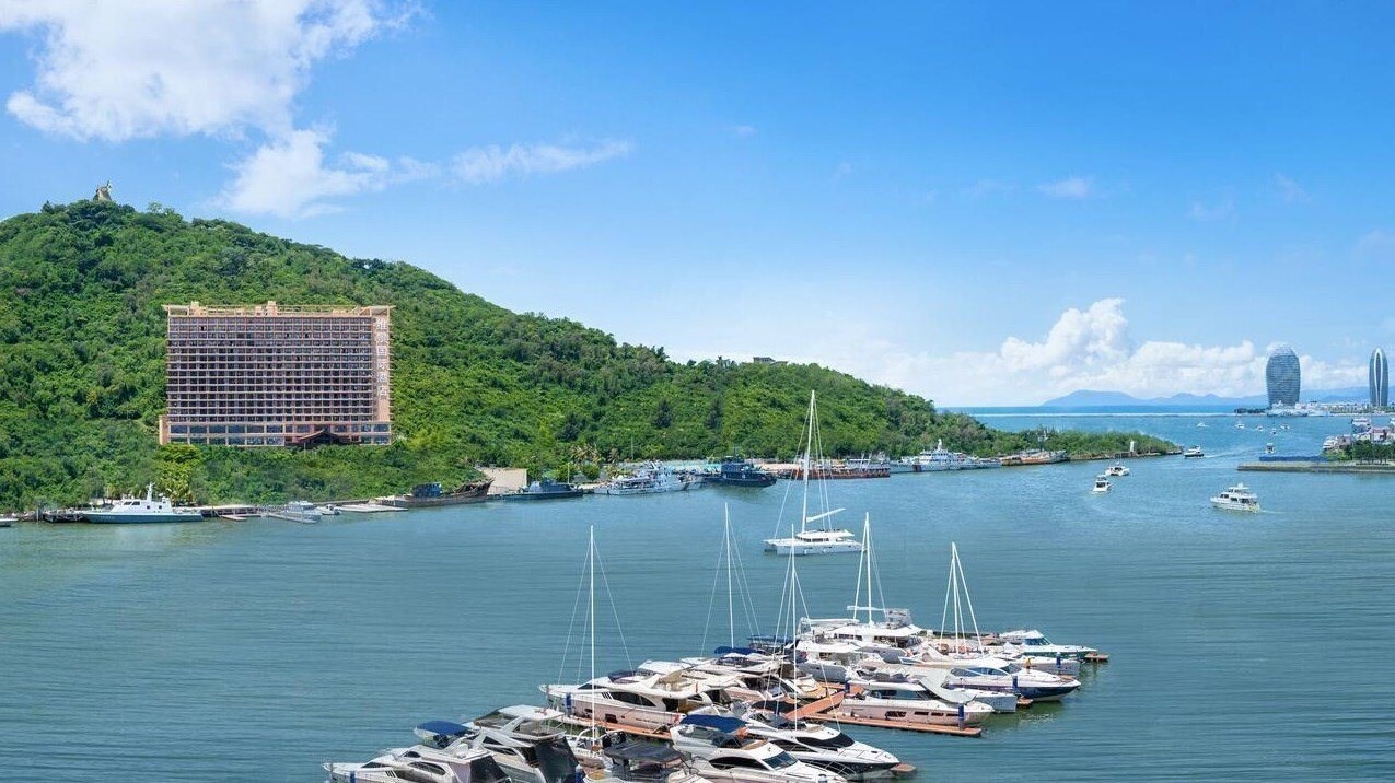 Фото Grand Metropark Bay Hotel Sanya 5*